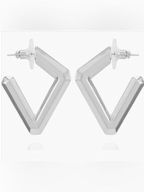 Vince Camuto Diamond Shape Hoop Earrings NWT